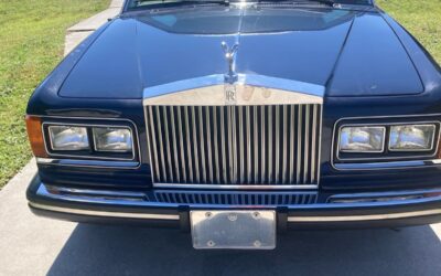 Rolls-Royce Silver Spirit/Spur/Dawn 1982 Sedan