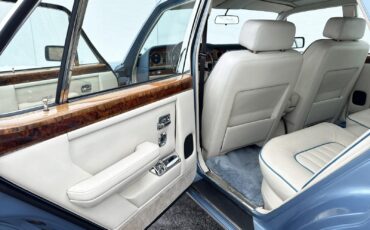 Rolls-Royce-Silver-SpiritSpurDawn-1987-23