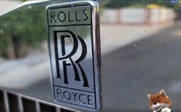 Rolls-Royce-Silver-Spur-1984-Sedan-12