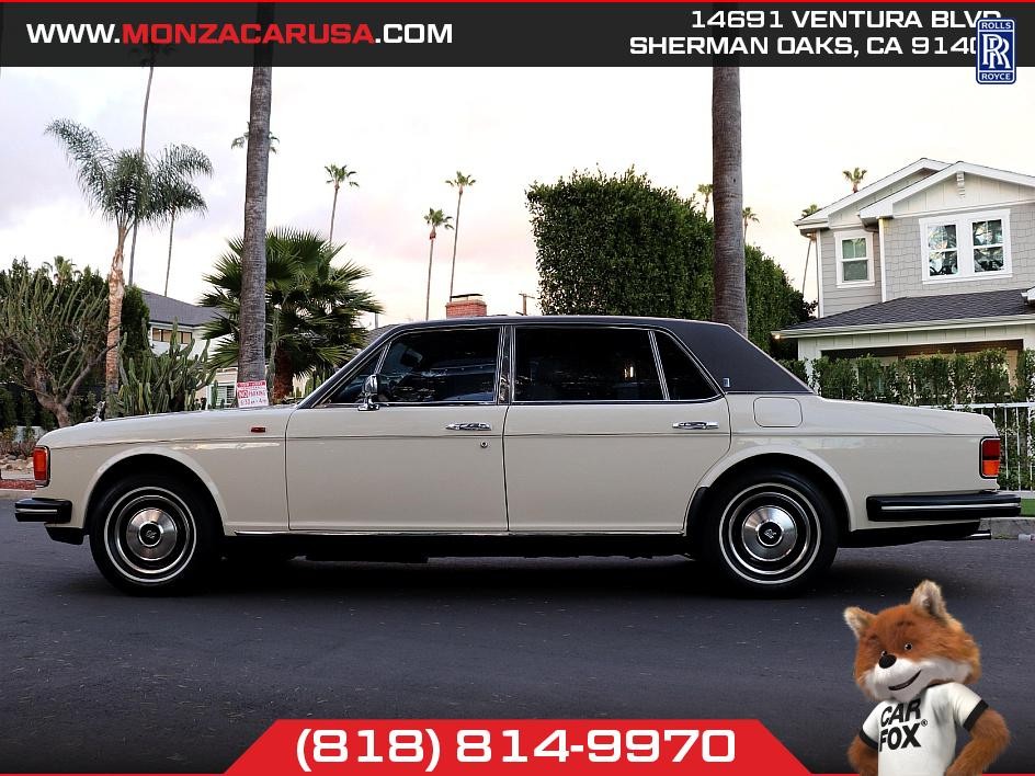 Rolls-Royce-Silver-Spur-1984-Sedan-2