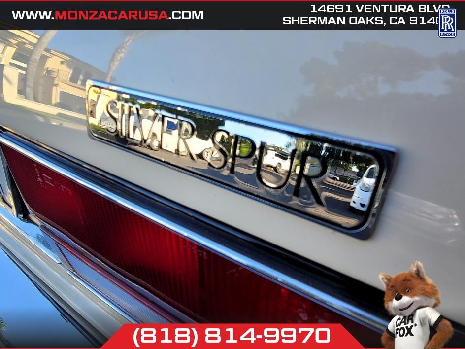 Rolls-Royce-Silver-Spur-1984-Sedan-21