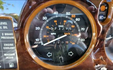 Rolls-Royce-Silver-Spur-1984-Sedan-26