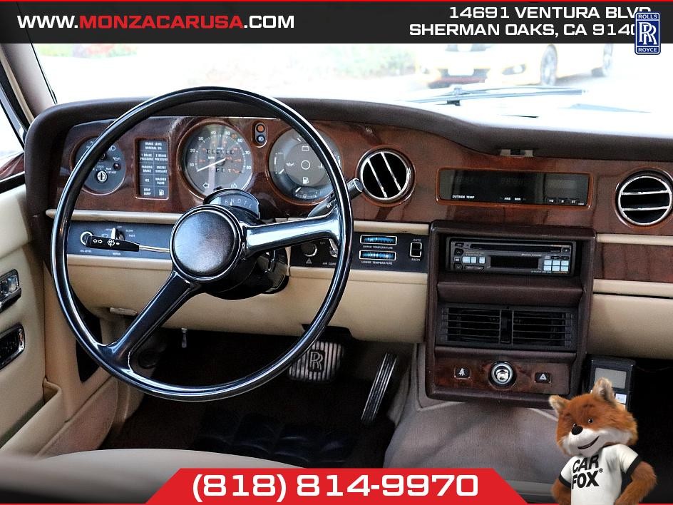 Rolls-Royce-Silver-Spur-1984-Sedan-36