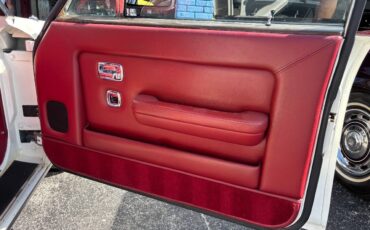 Rolls-Royce-Silver-Spur-1984-Sedan-5