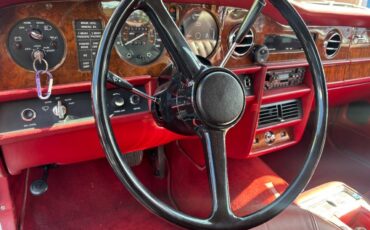 Rolls-Royce-Silver-Spur-1984-Sedan-8