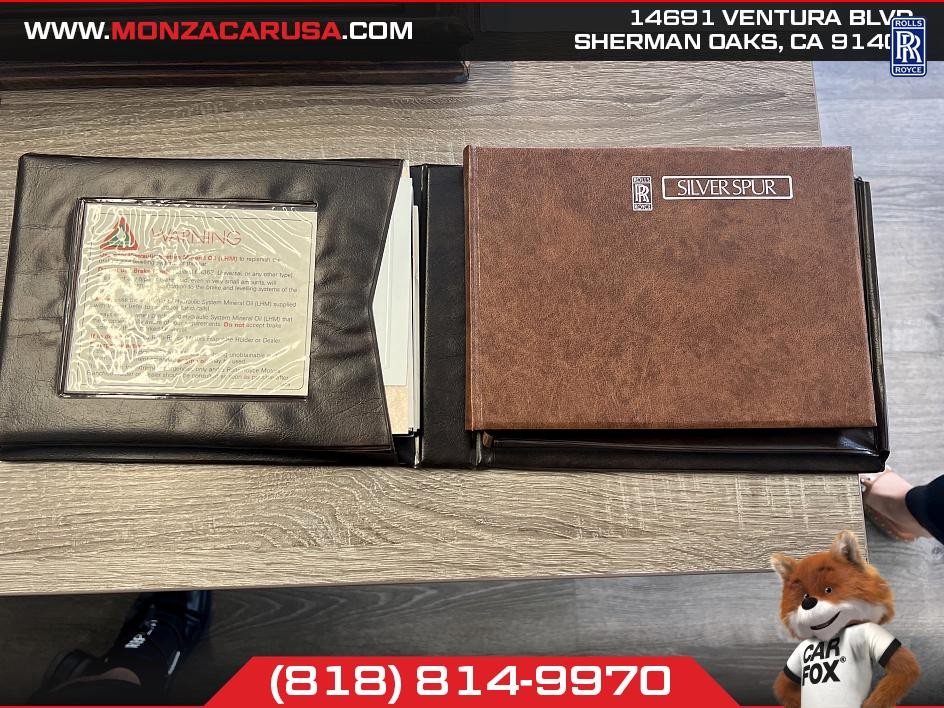 Rolls-Royce-Silver-Spur-1984-Sedan-9