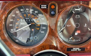 Rolls-Royce-Silver-Spur-1984-Sedan-9