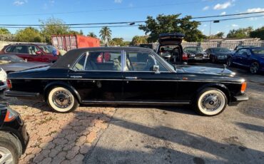 Rolls-Royce-Silver-Spur-1991-Sedan-5