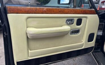 Rolls-Royce-Silver-Spur-1991-Sedan-6