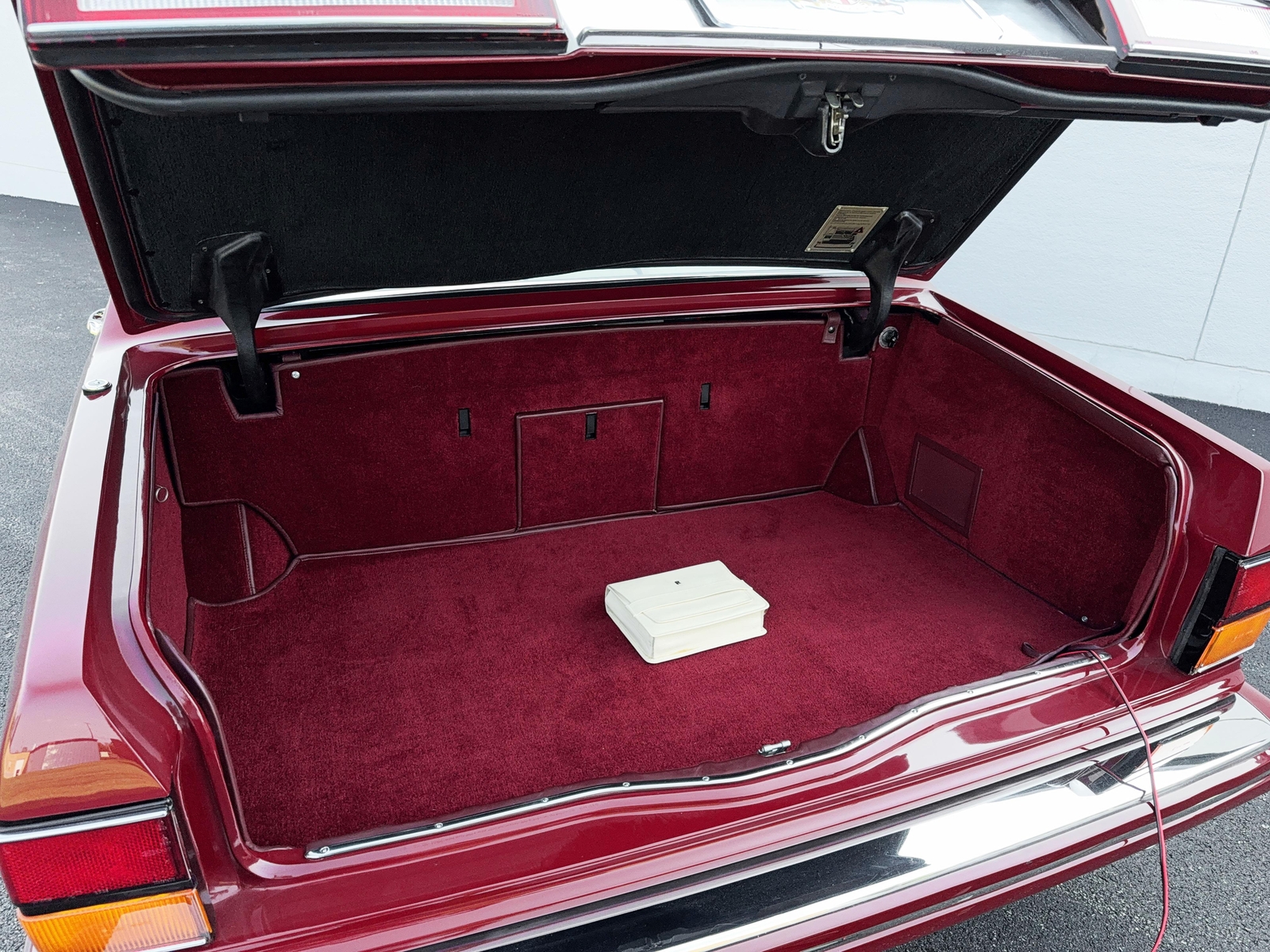 Rolls-Royce-Silver-Spur-II-1990-38