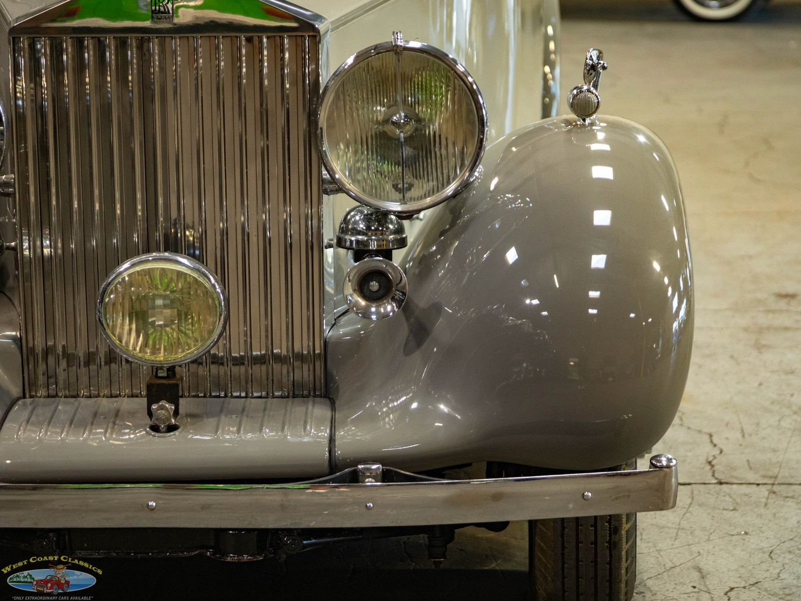 Rolls-Royce-Wraith-1939-Hearse-16