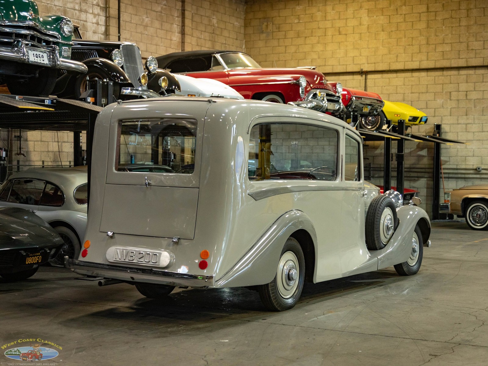 Rolls-Royce-Wraith-1939-Hearse-23