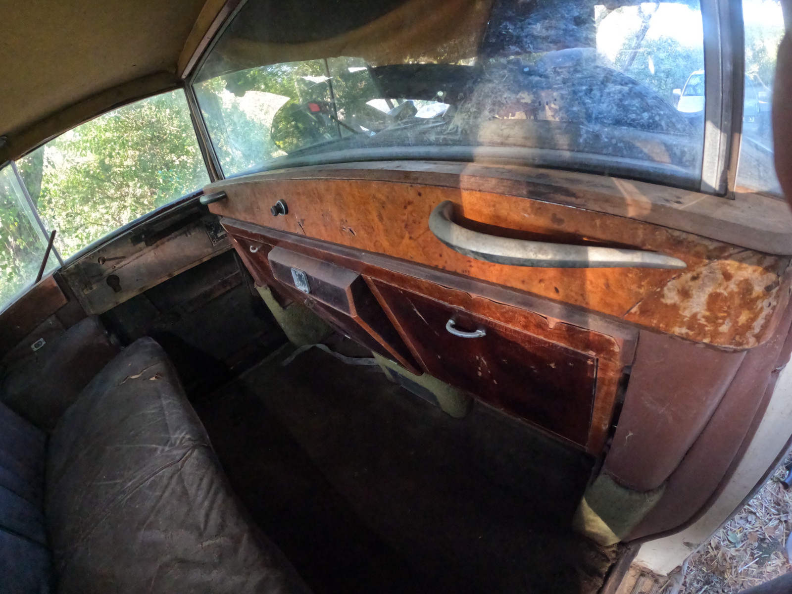 Rolls-Royce-Wraith-1947-Limousine-4