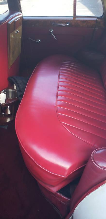 Rolls-royce-1959-white-7