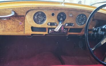 Rolls-royce-1959-white-8