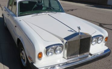Rolls-royce-1974-white-1