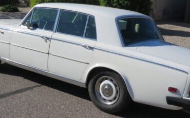Rolls-royce-1974-white-2