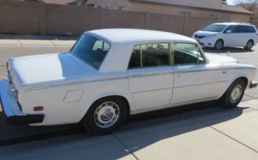 Rolls-royce-1974-white-3