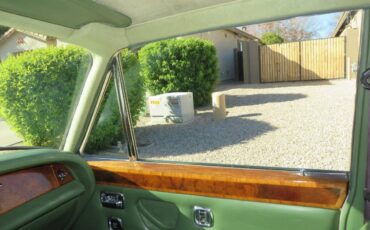 Rolls-royce-1974-white-7