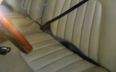 Rolls-royce-1975-red-14