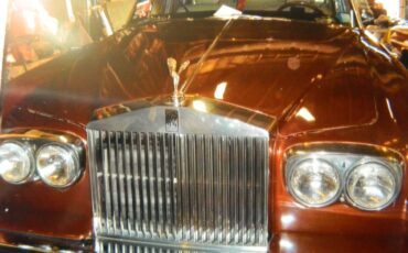 Rolls-royce-1975-red-19