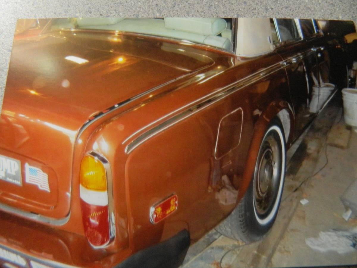 Rolls-royce-1975-red-4