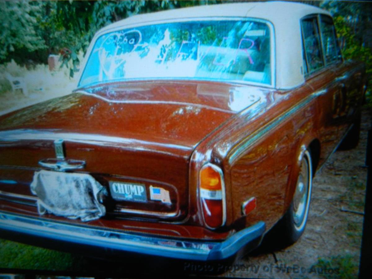 Rolls-royce-1975-red-5