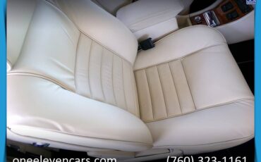 Rolls-royce-corniche-1989-17