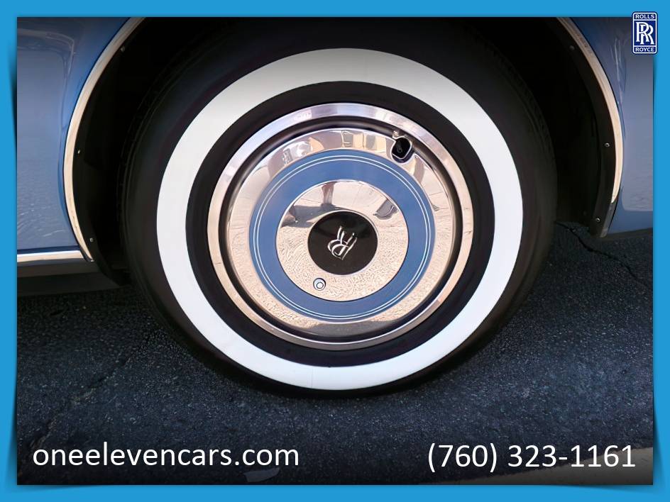 Rolls-royce-corniche-1989-5