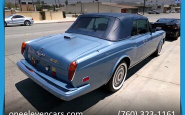 Rolls-royce-corniche-1989-75