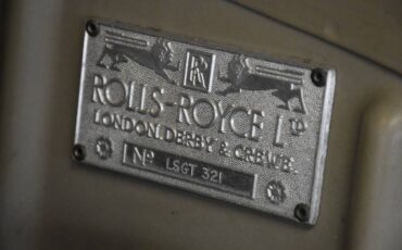 Rolls-royce-silver-cloud-iii-sedan-1964-custom-15