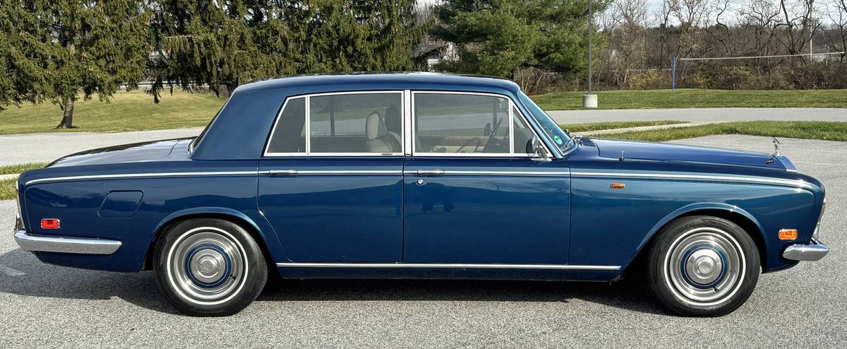 Rolls-royce-silver-shadow-1972-blue-1