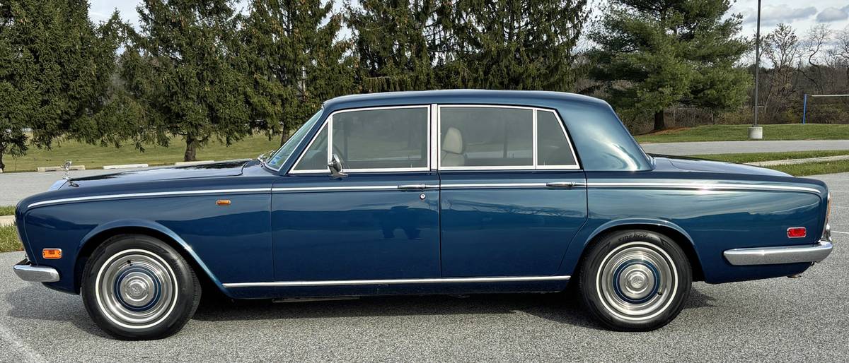 Rolls-royce-silver-shadow-1972-blue-4