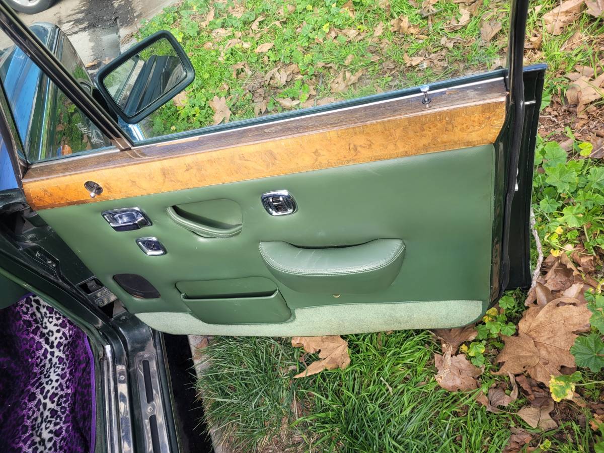 Rolls-royce-silver-shadow-1979-green-7