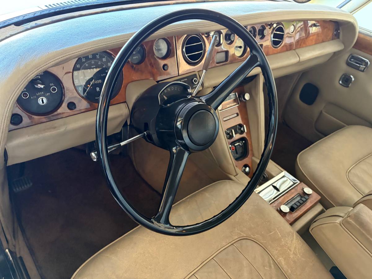 Rolls-royce-silvershadow-1973-10