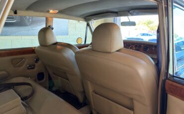 Rolls-royce-silvershadow-1973-15