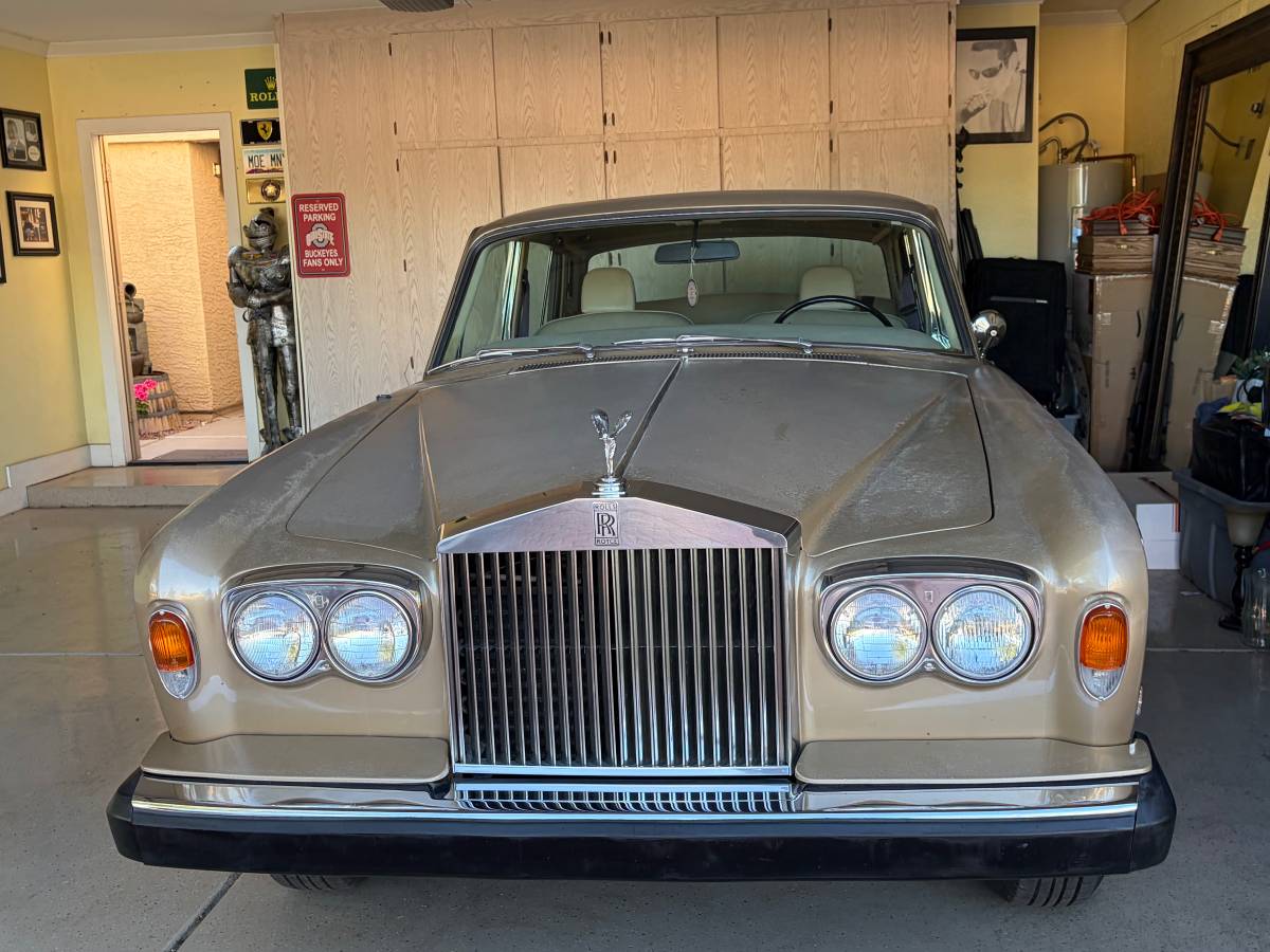 Rolls-royce-silvershadow-1973-5