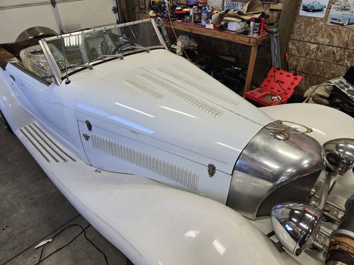 Rvia-sunrise-special-1980-white-15