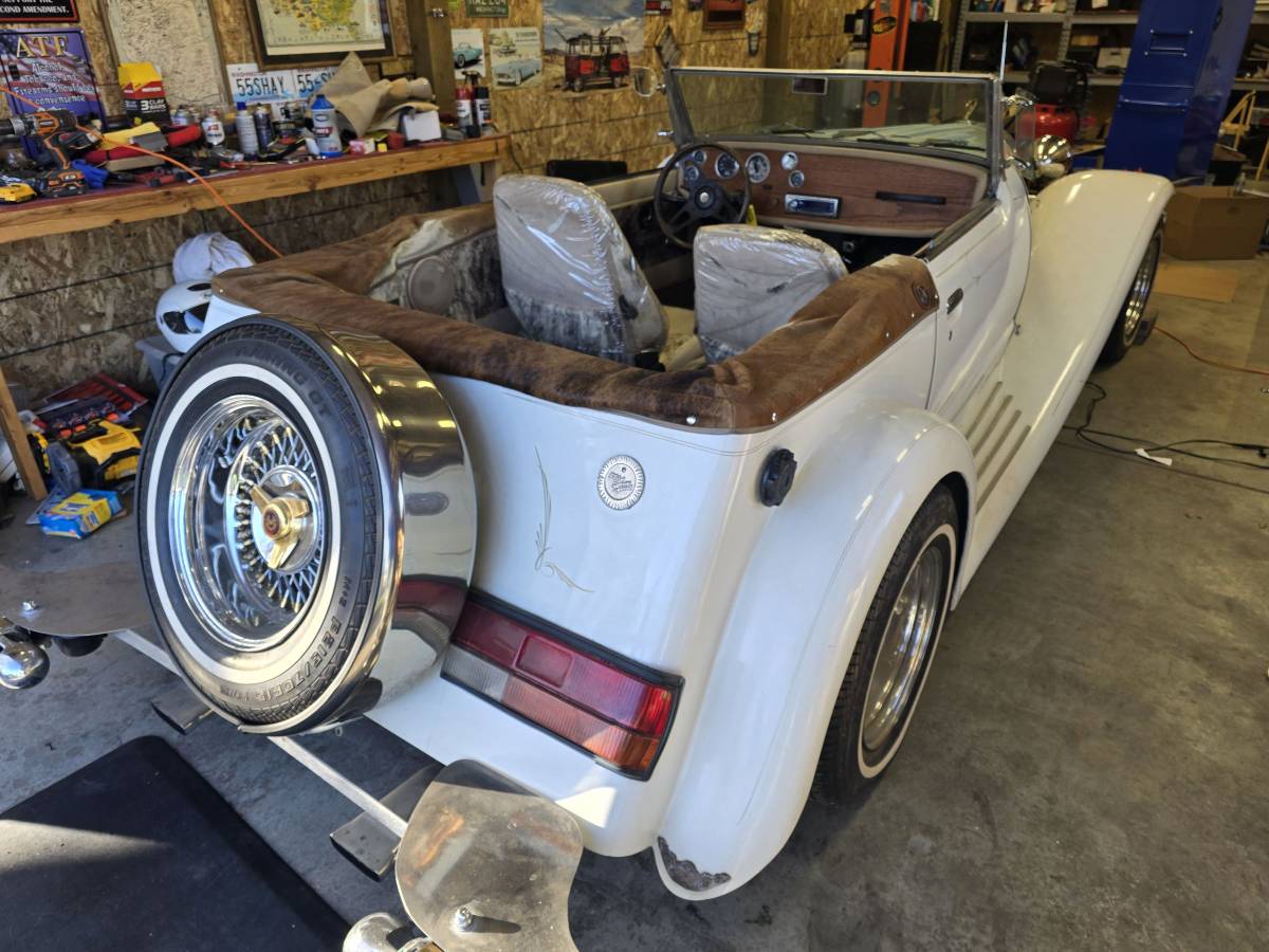 Rvia-sunrise-special-1980-white-4