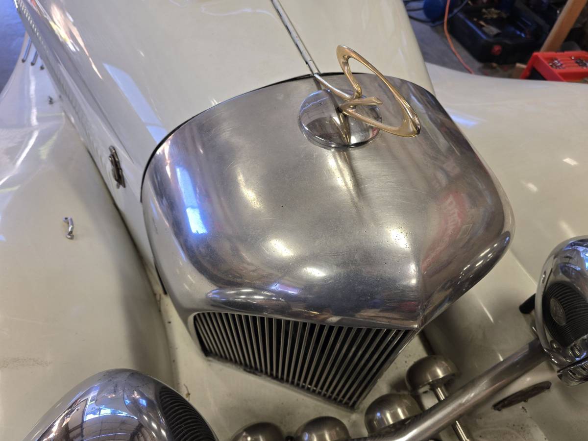 Rvia-sunrise-special-1980-white-7