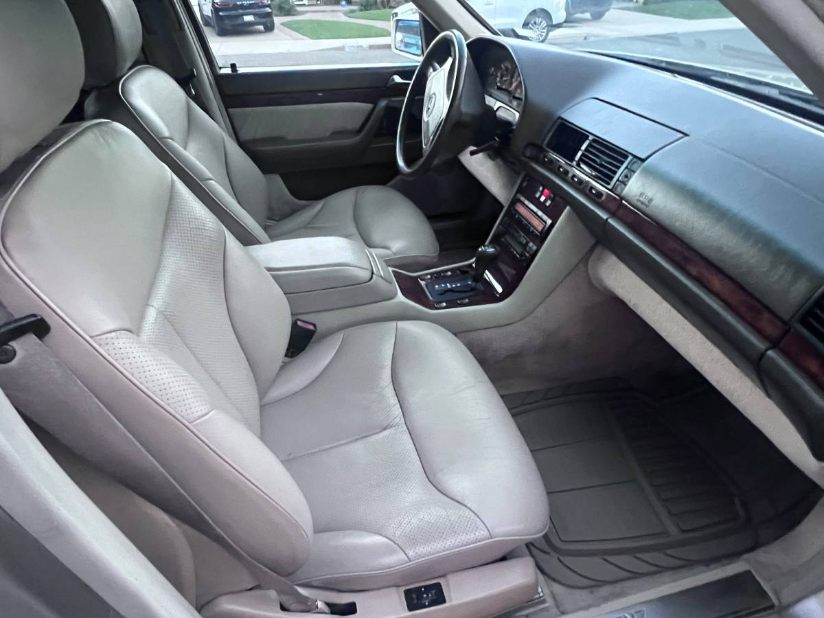 S320-mercedes-1996-11