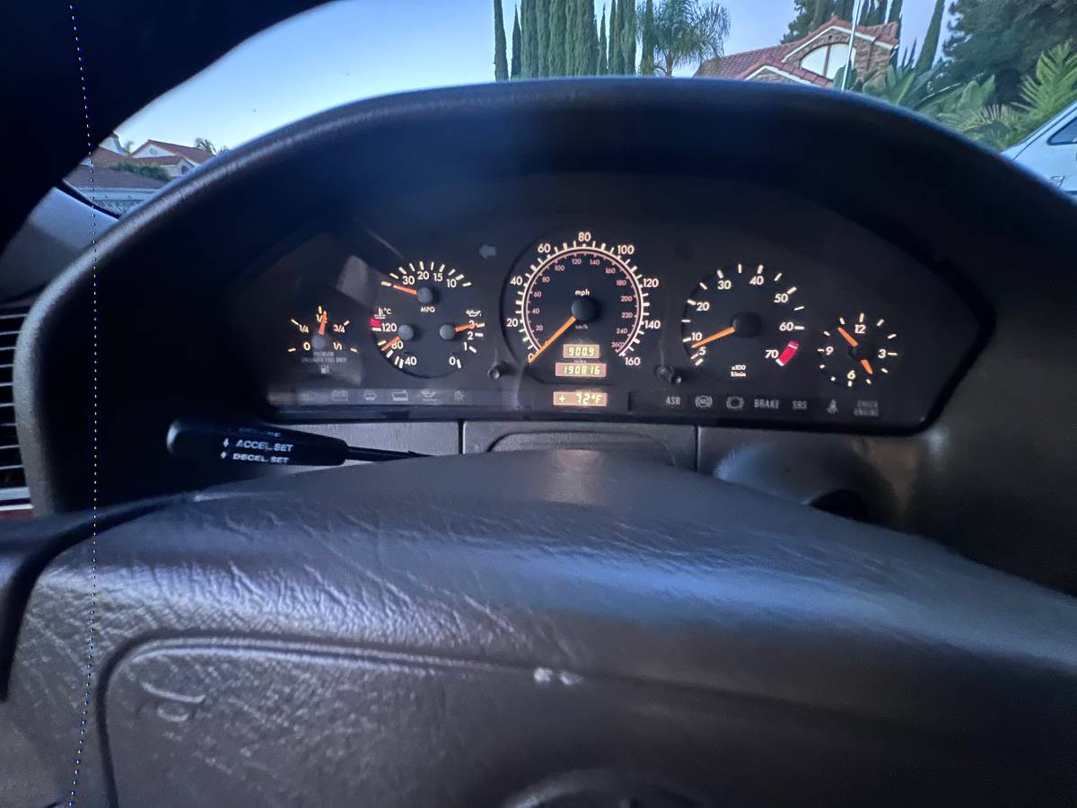 S320-mercedes-1996-21