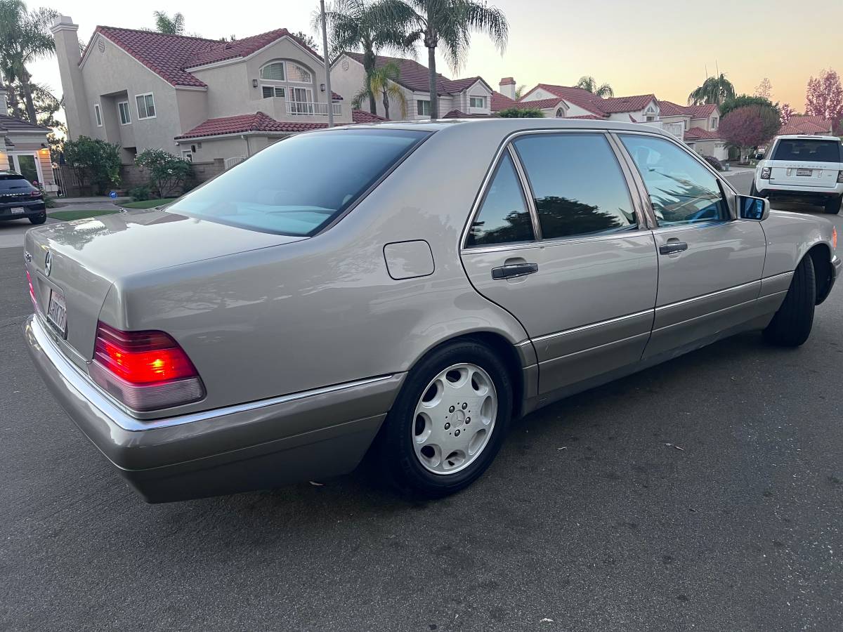 S320-mercedes-1996-5