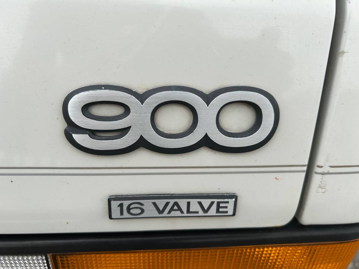 Saab-900-turbo-convertible-1989-white-10