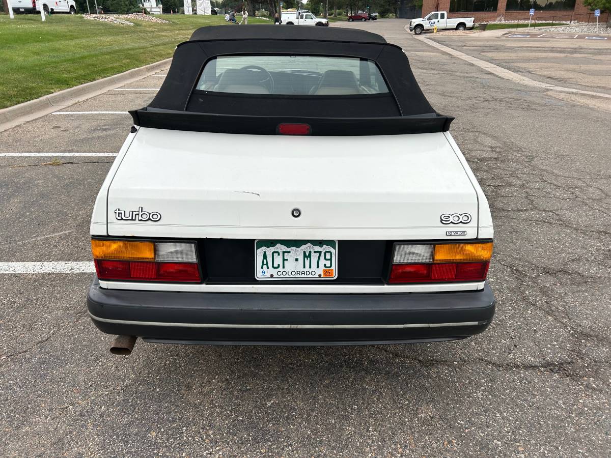 Saab-900-turbo-convertible-1989-white-8