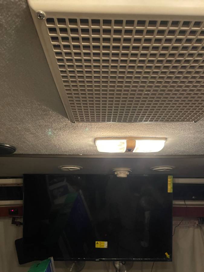 Scenic-cruiser-diesel-1996-blue-5