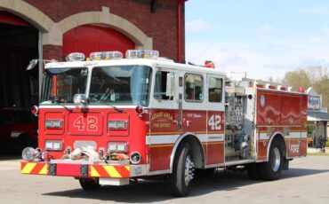 Seagrave-jb50dh-diesel-1993-red