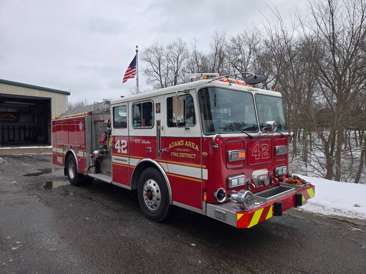 Seagrave-jb50dh-diesel-1993-red-5