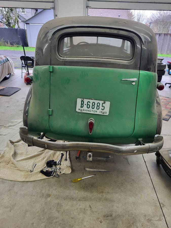 Sedan-delivery-1940-green-6