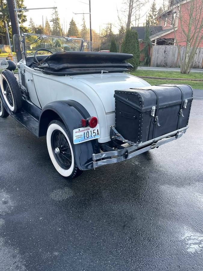 Shay-model-a-deluxe-1980-grey-5